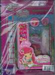Strawberry Shortcake อักษรซ่อนคำแสนสนุก + เซ็ตเครื่องเขียน